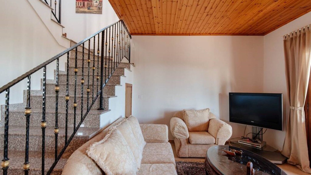 Photo of Livingroom in Anogyra