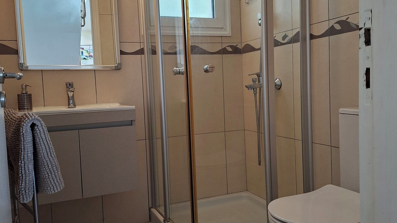Photo of Bathroom in Peyia Town