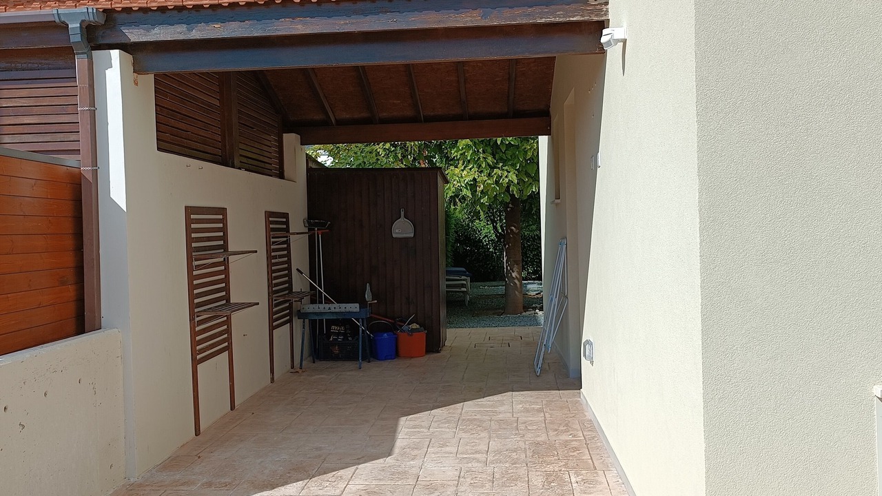 Photo of Outdoor in Pervolia