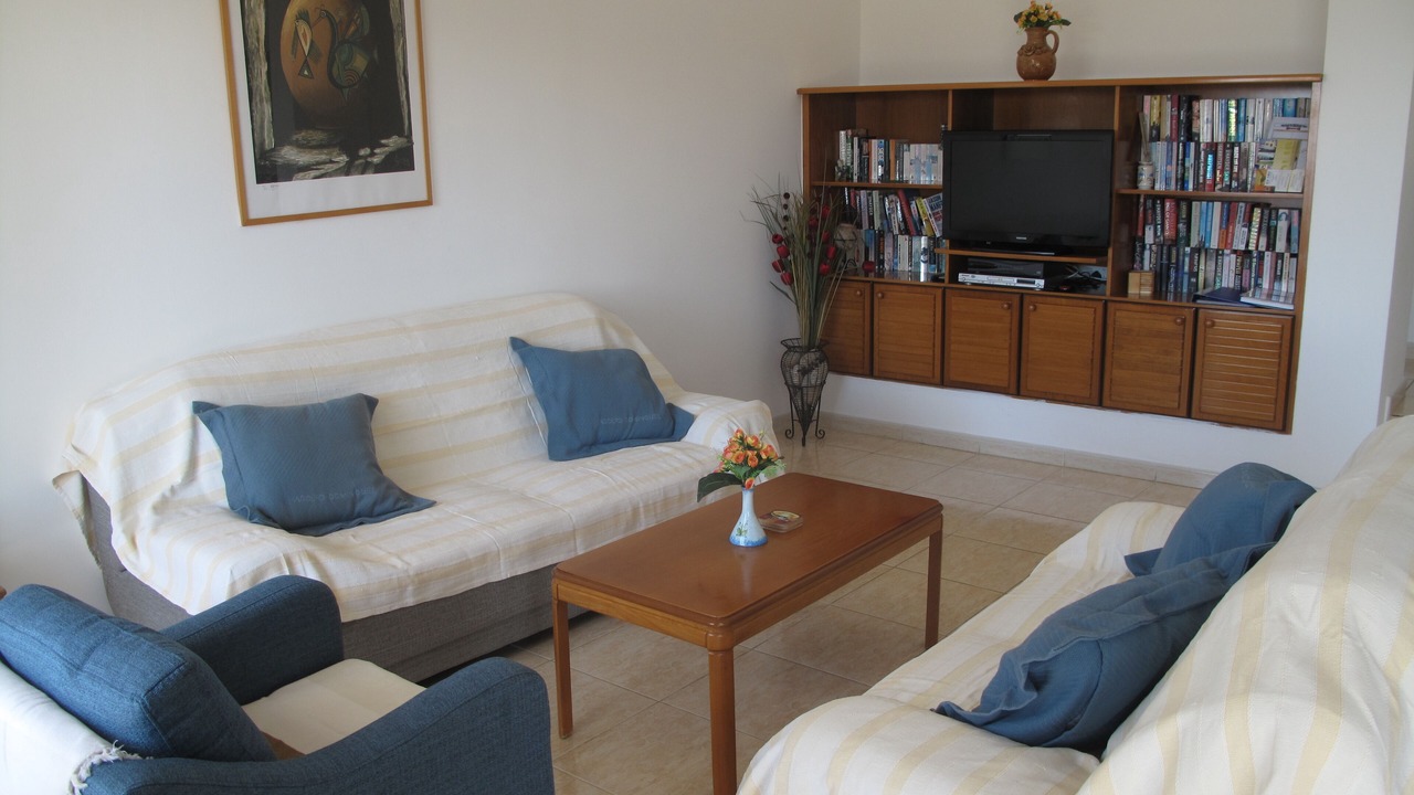 Photo of Livingroom in Polis
