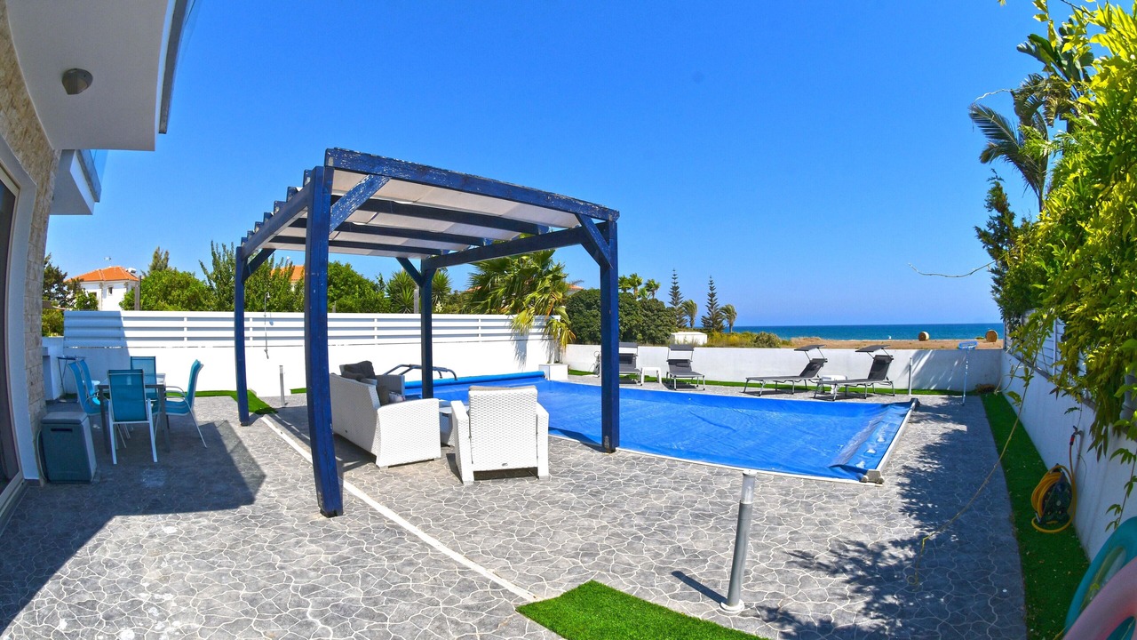 Photo of Outdoor in Mazotos