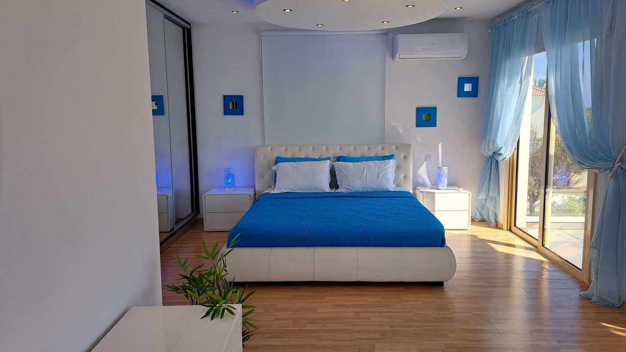 Photo of Bedroom in Mazotos