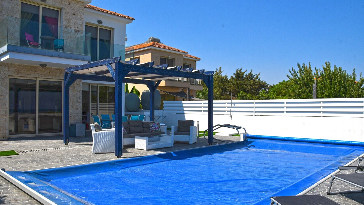 Photo of Patio Balcony in Mazotos