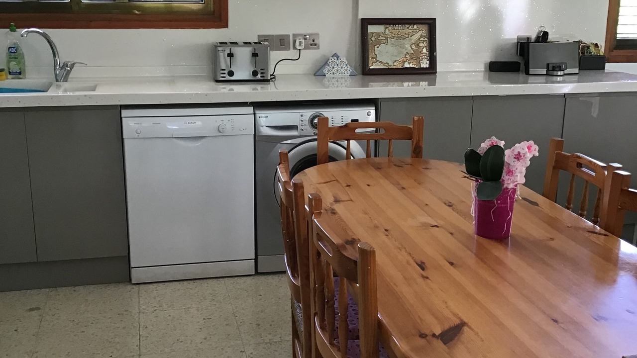 Photo of Kitchen in Kyrenia