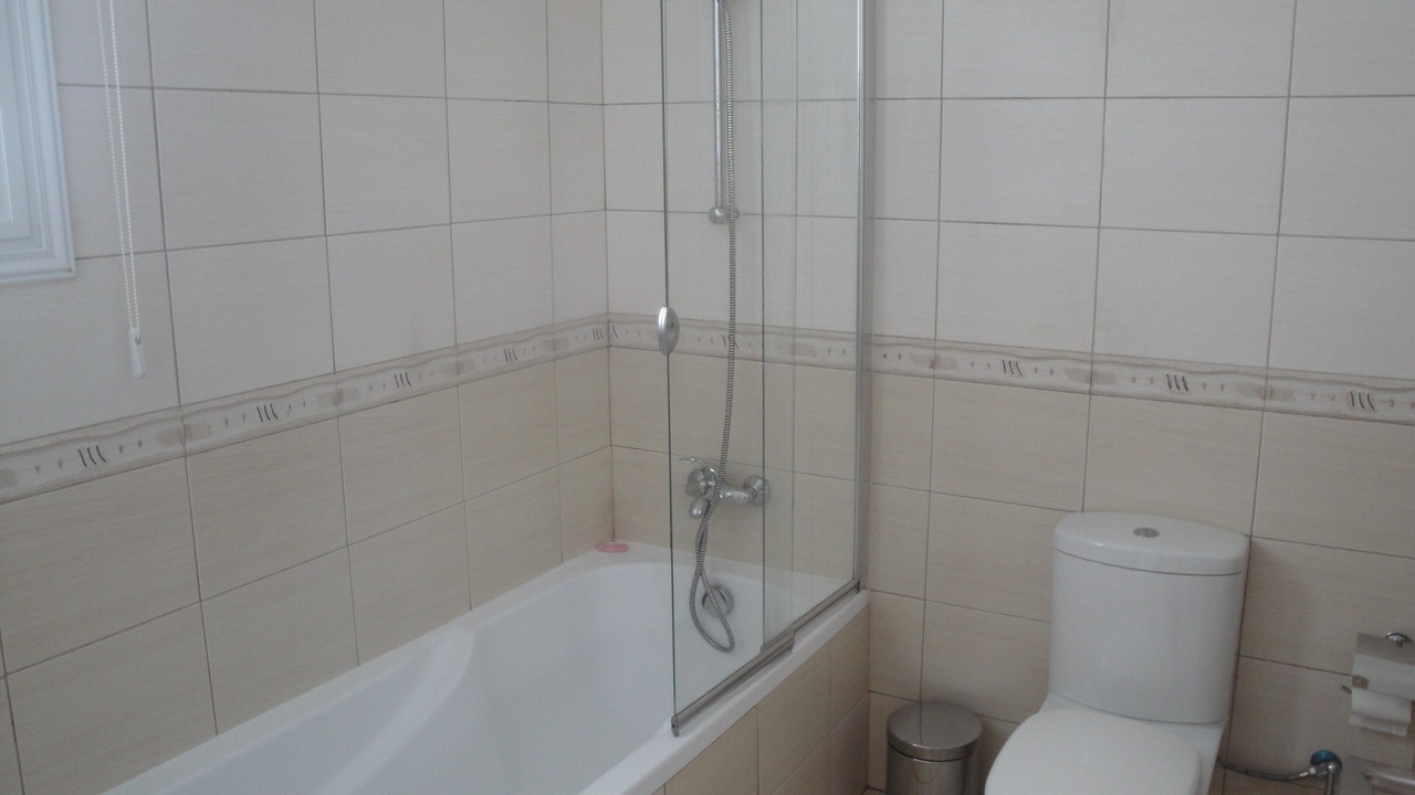 Photo of Bathroom in Pernera