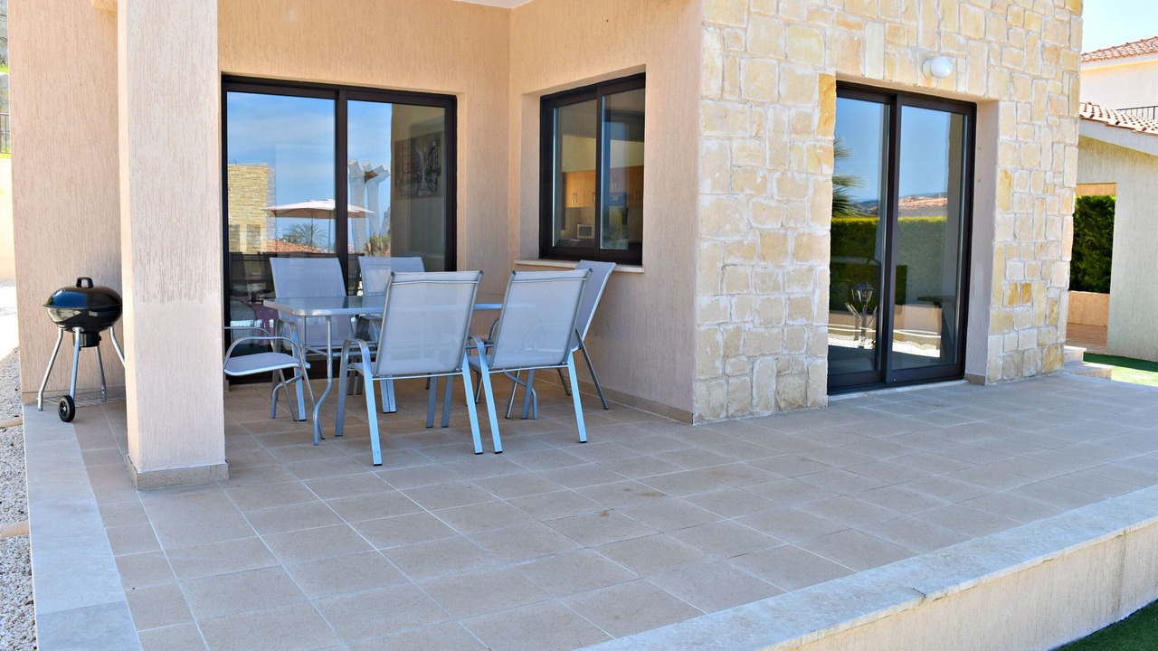 Photo of Outdoor in Latsi