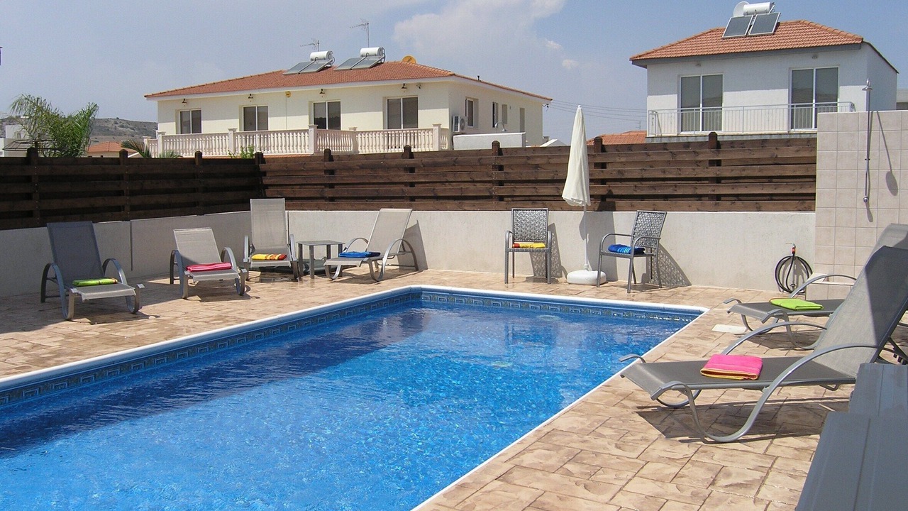 Photo of Outdoor in Alethriko