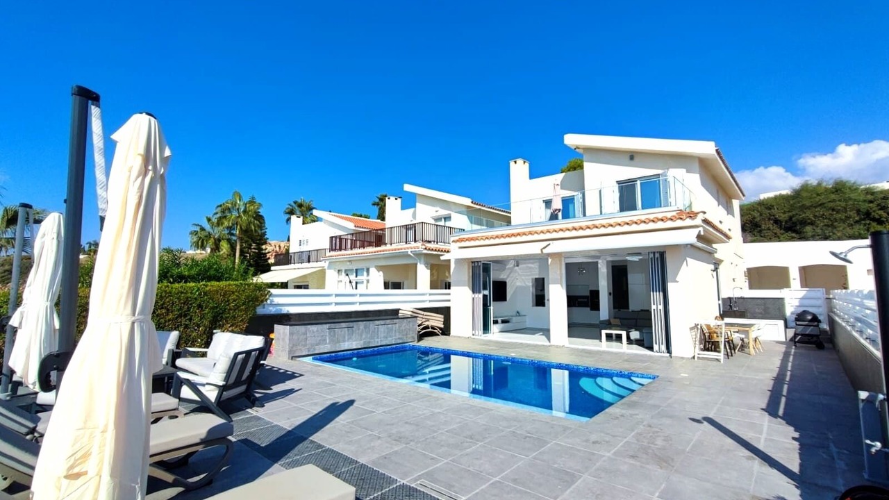 Photo of Outdoor in Pegeia