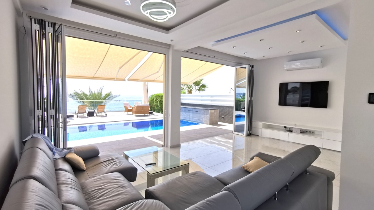 Photo of Livingroom in Pegeia