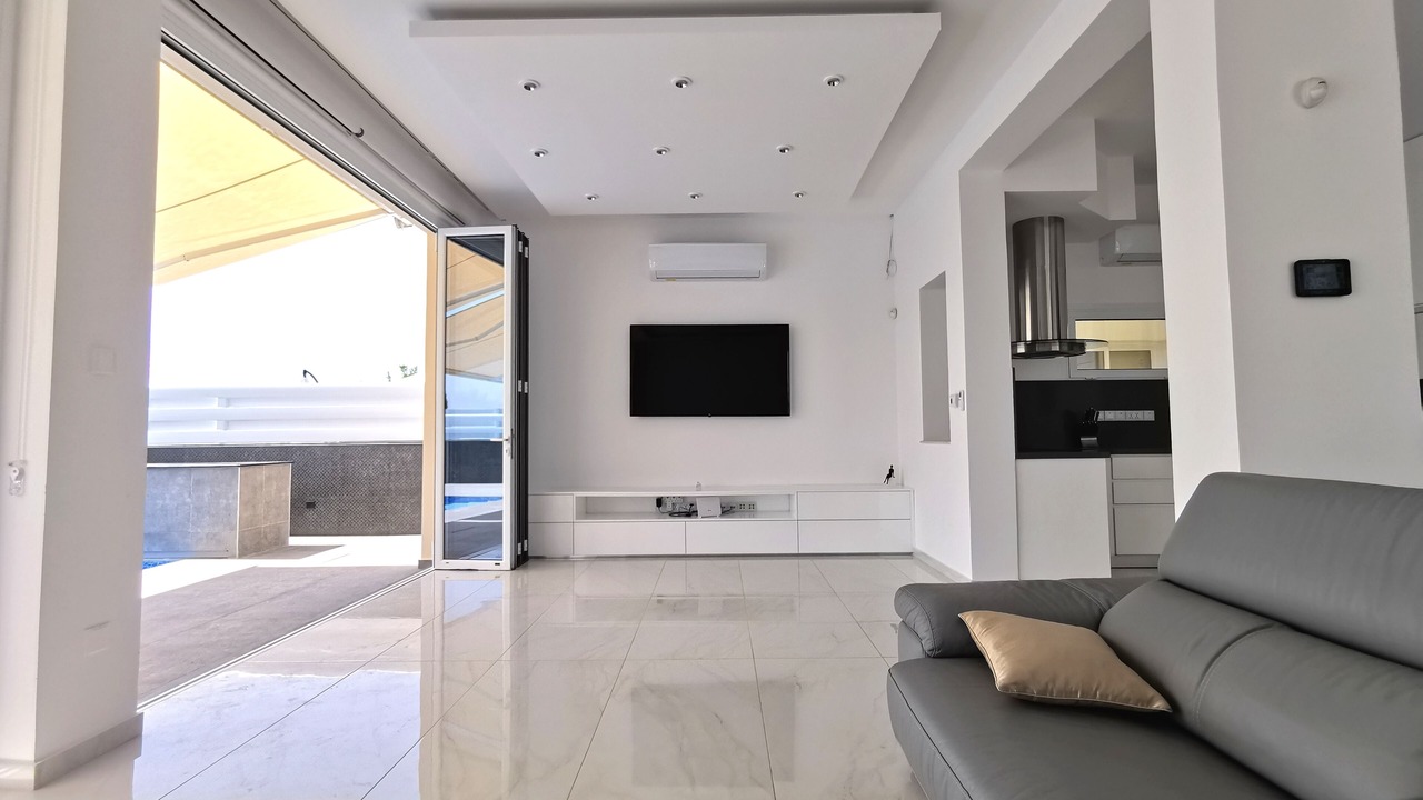Photo of Livingroom in Pegeia