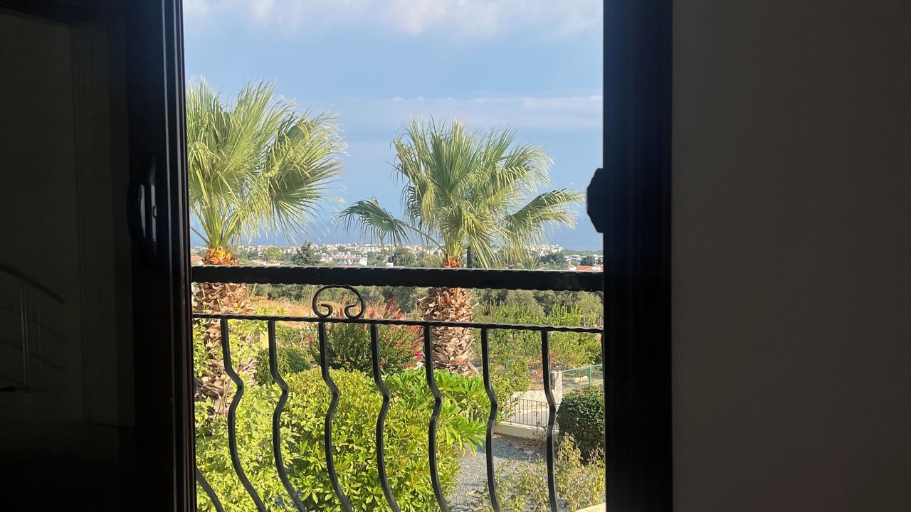 Photo of Patio Balcony in Kyrenia District