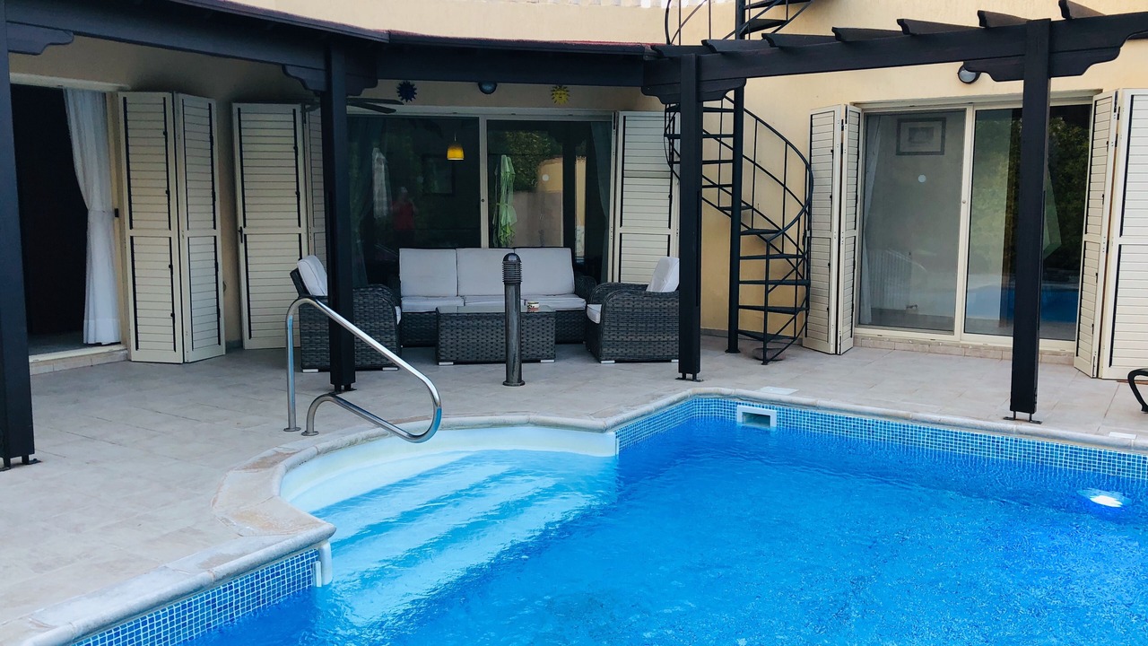 Photo of Outdoor in Pegeia