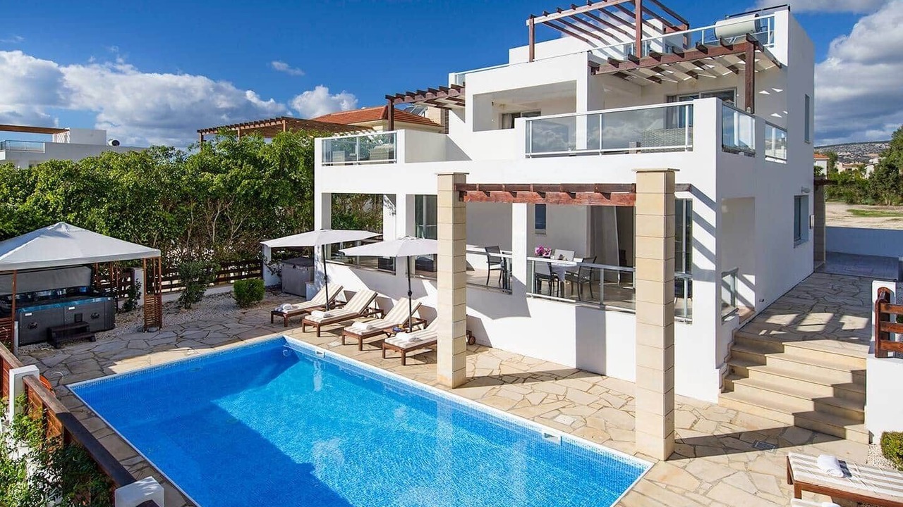 Photo of Outdoor in Pegeia