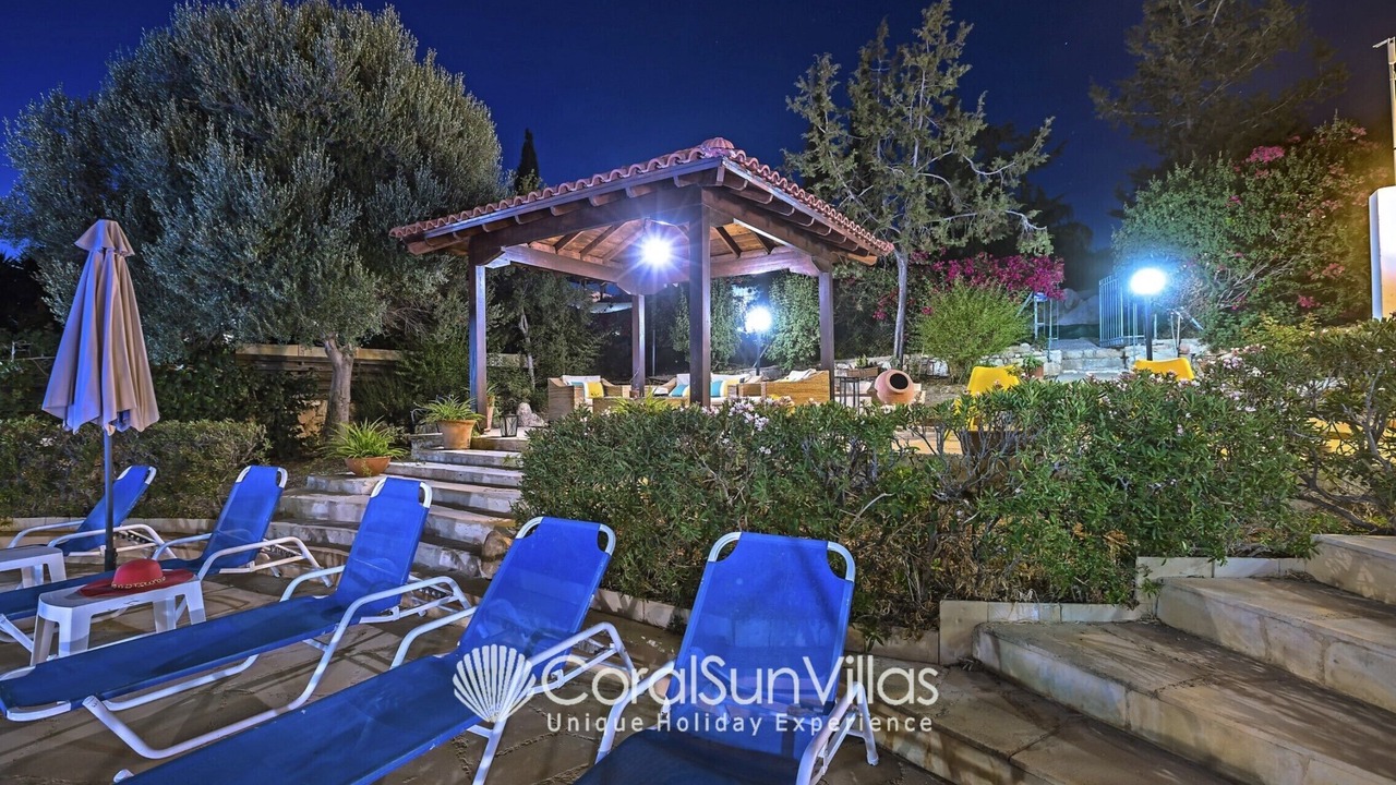 Photo of Outdoor in Pegeia