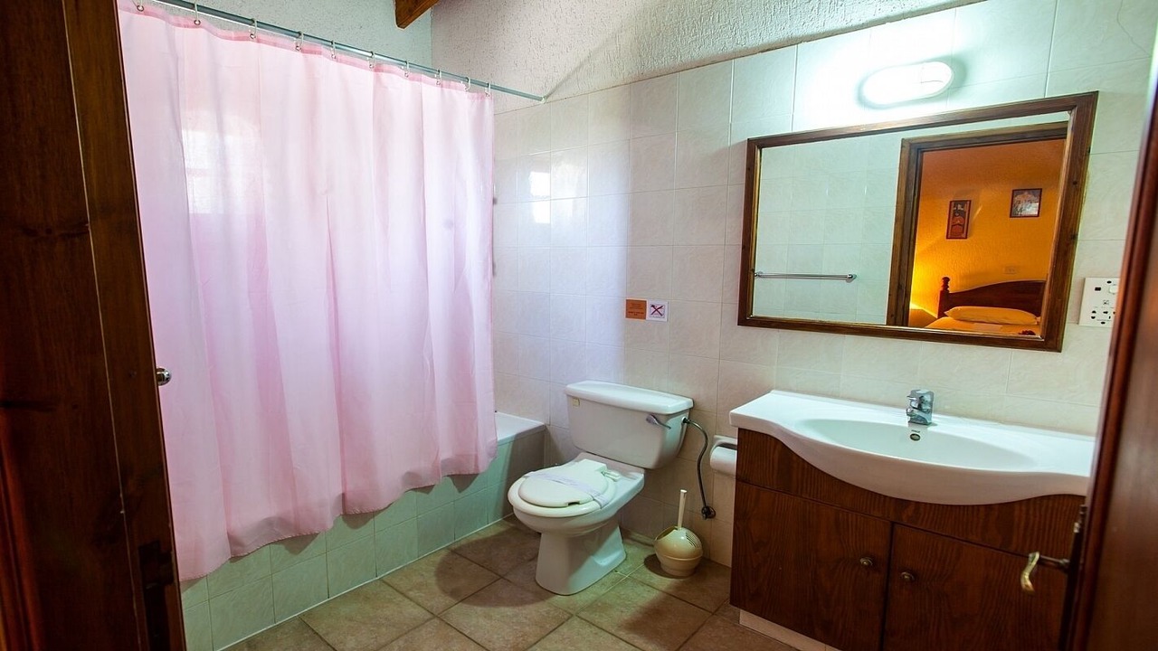 Photo of Bathroom in Polis