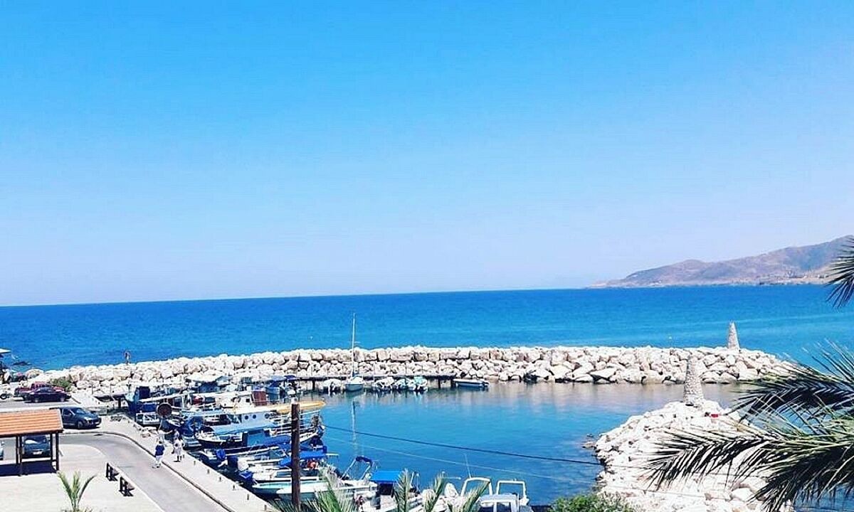 Photo of Others in Pomos