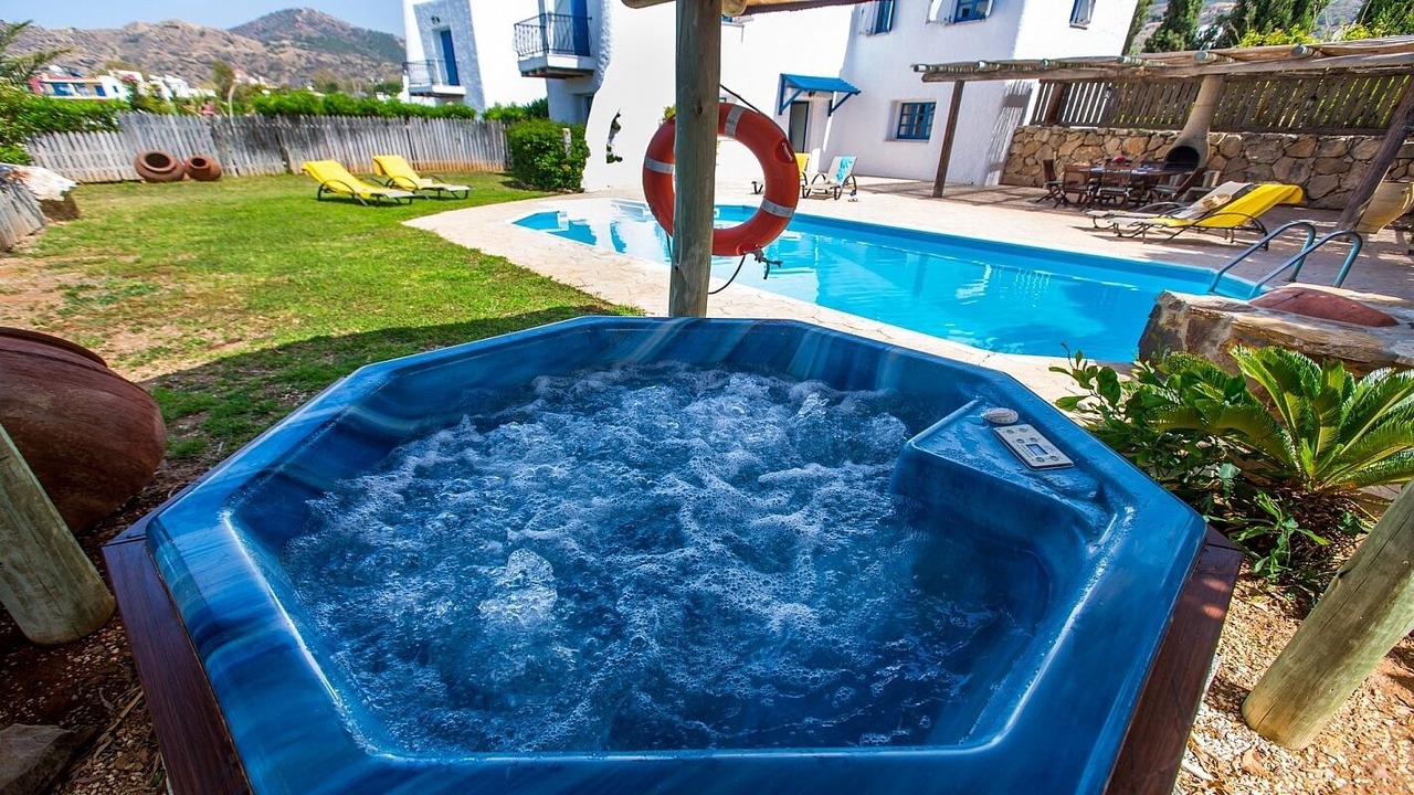Photo of Outdoor in Pomos