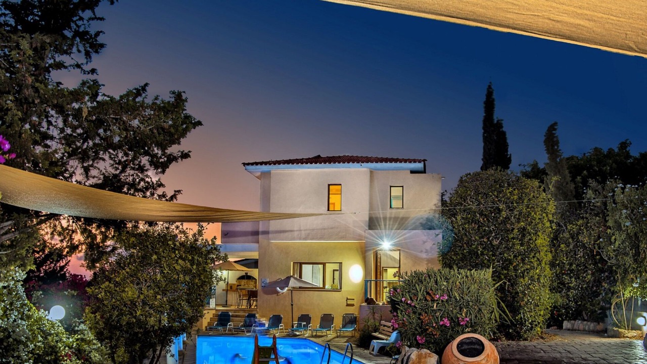 Photo of Outdoor in Peyia Town