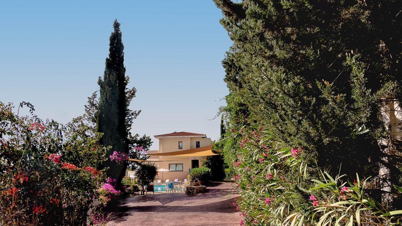Photo of Outdoor in Peyia Town