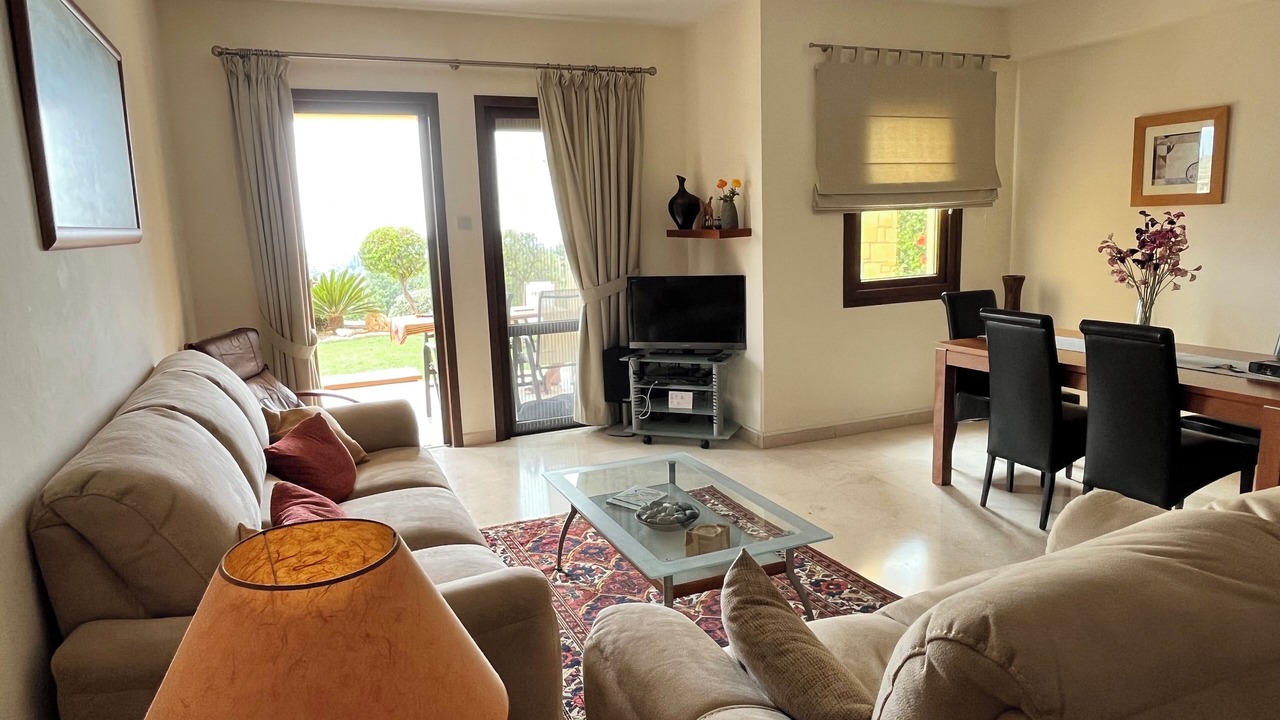 Photo of Livingroom in Aphrodite Hills