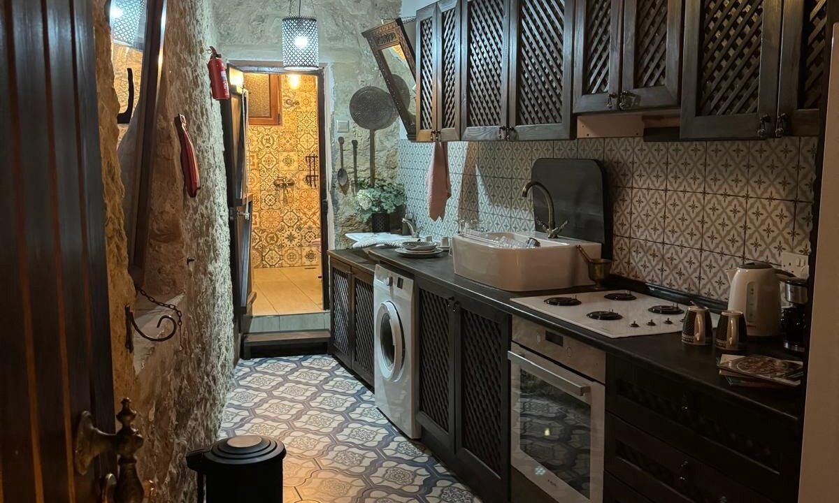 Photo of Kitchen in Kyrenia