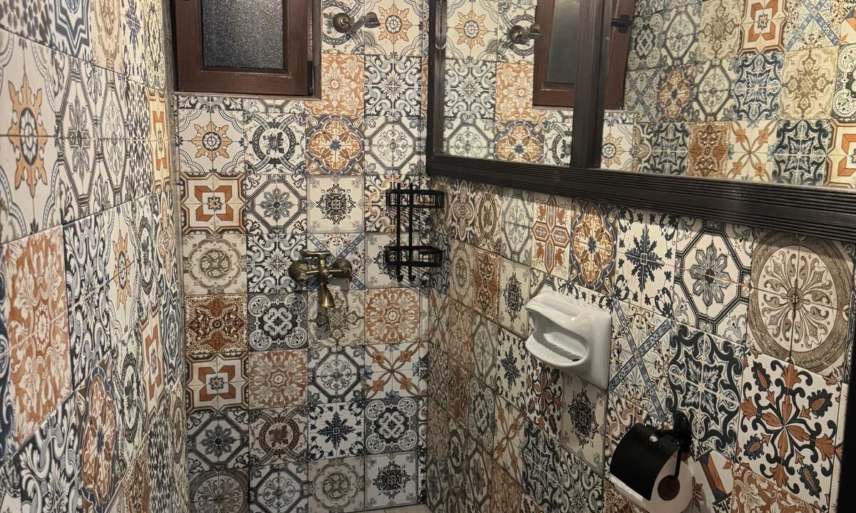 Photo of Bathroom in Kyrenia