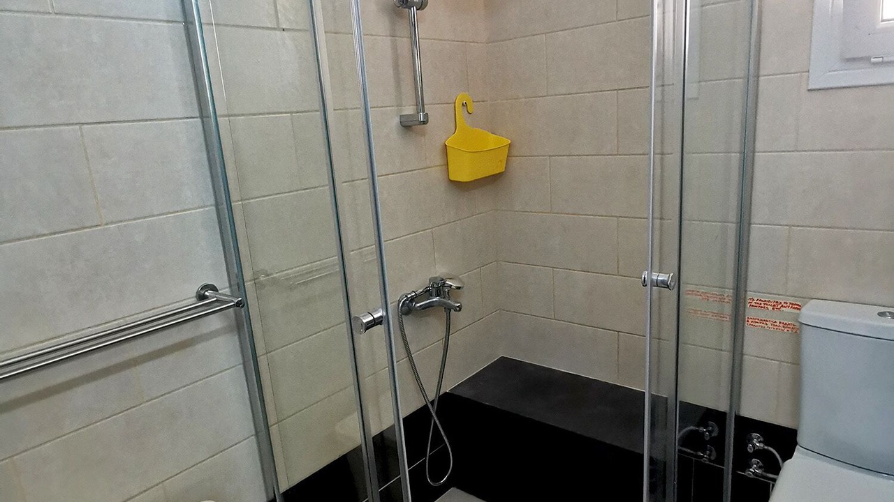 Photo of Bathroom in Trikomo