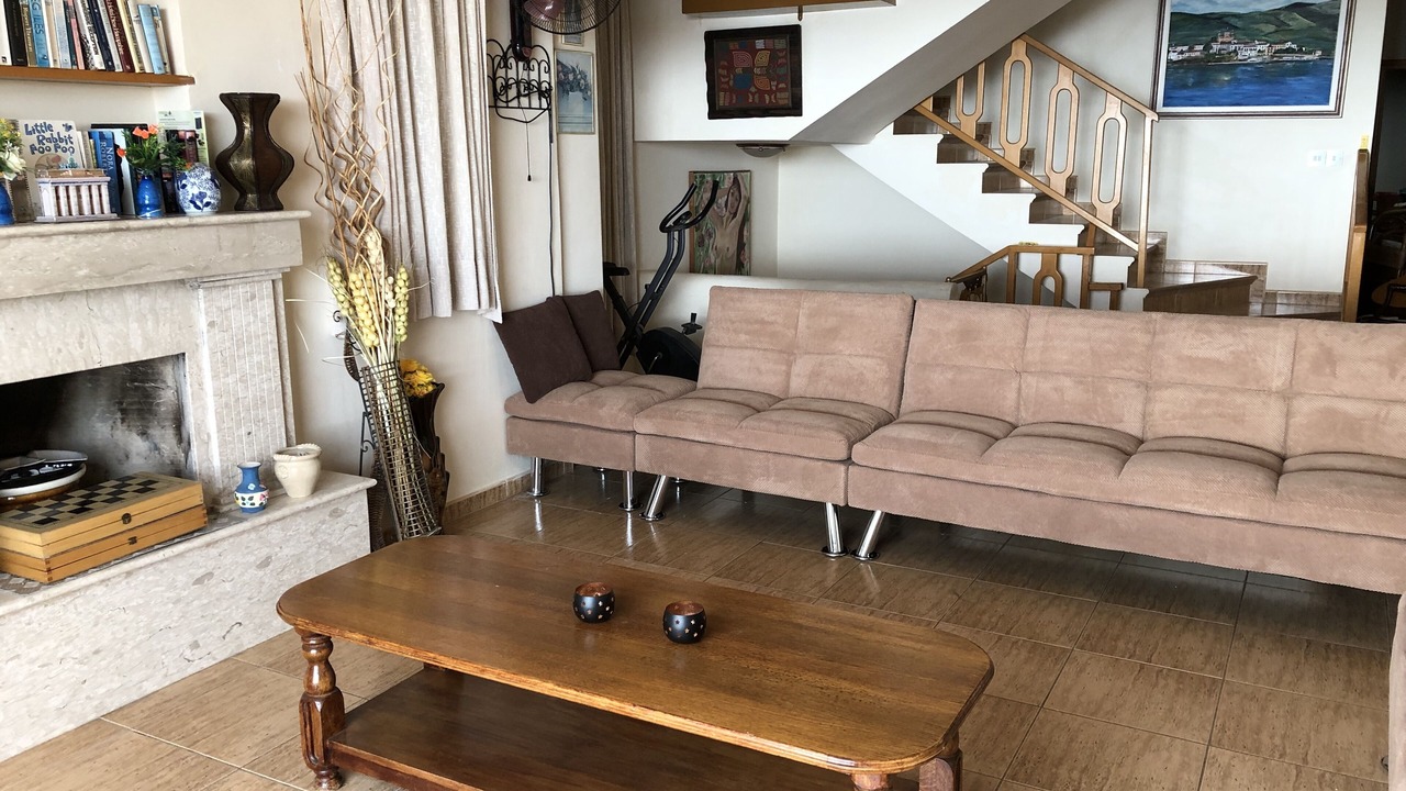 Photo of Livingroom in Peyia Town