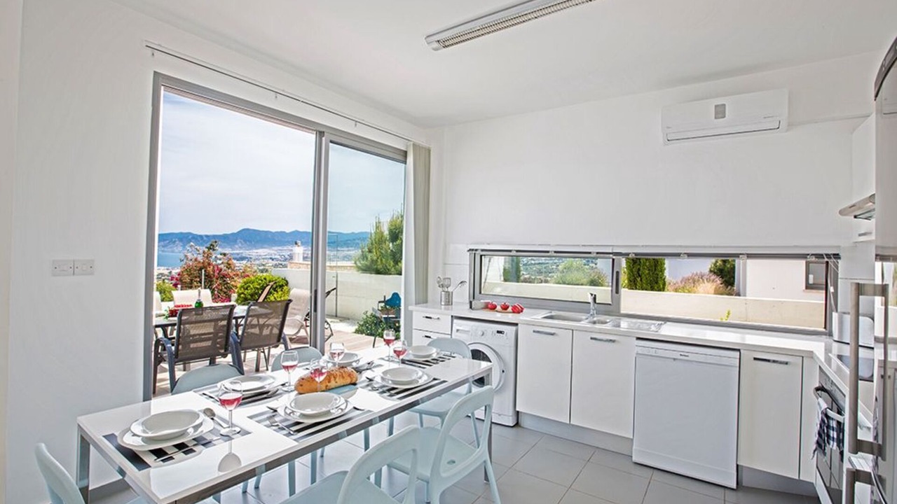 Photo of Kitchen in Latchi