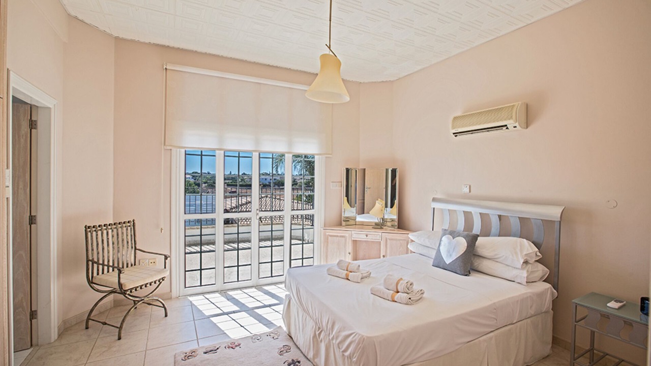Photo of Bedroom in Paralimni
