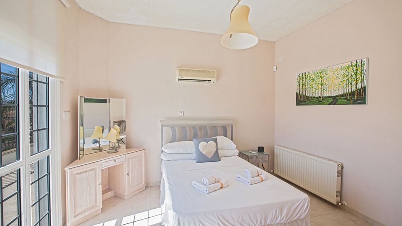 Photo of Bedroom in Paralimni