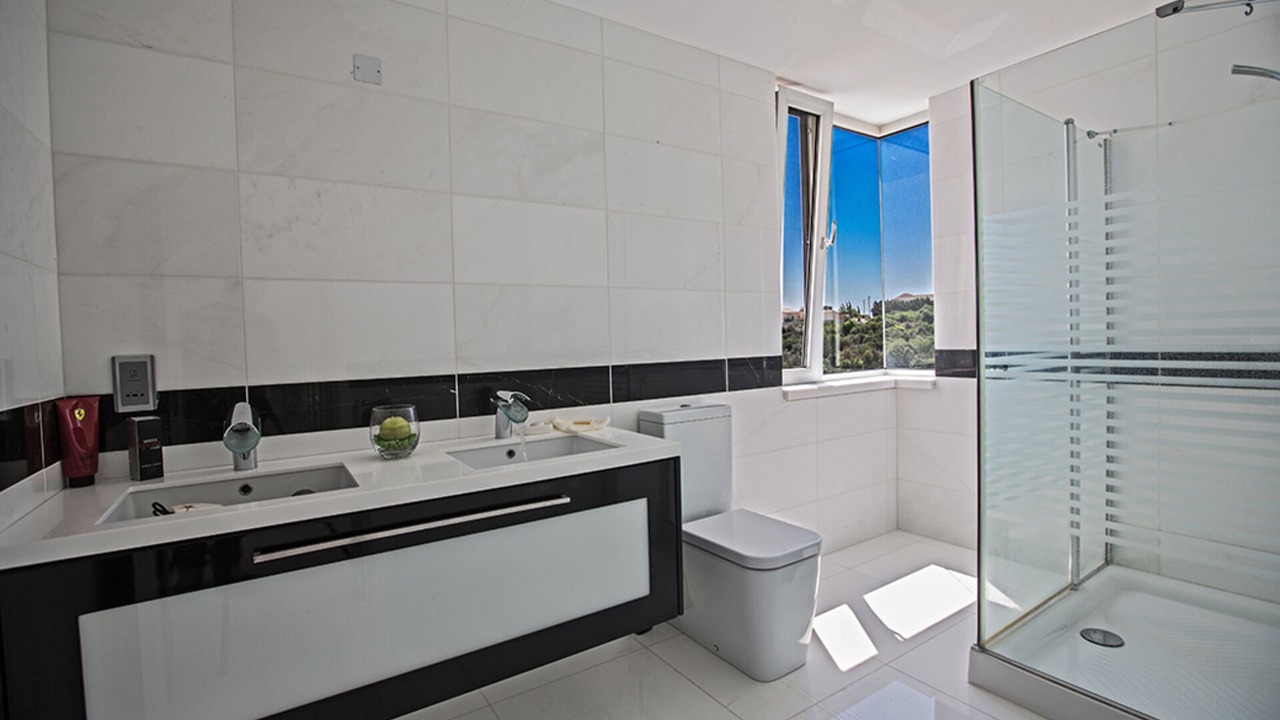Photo of Bathroom in Protaras