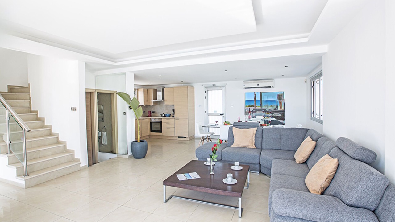 Photo of Livingroom in Ayia Thekla