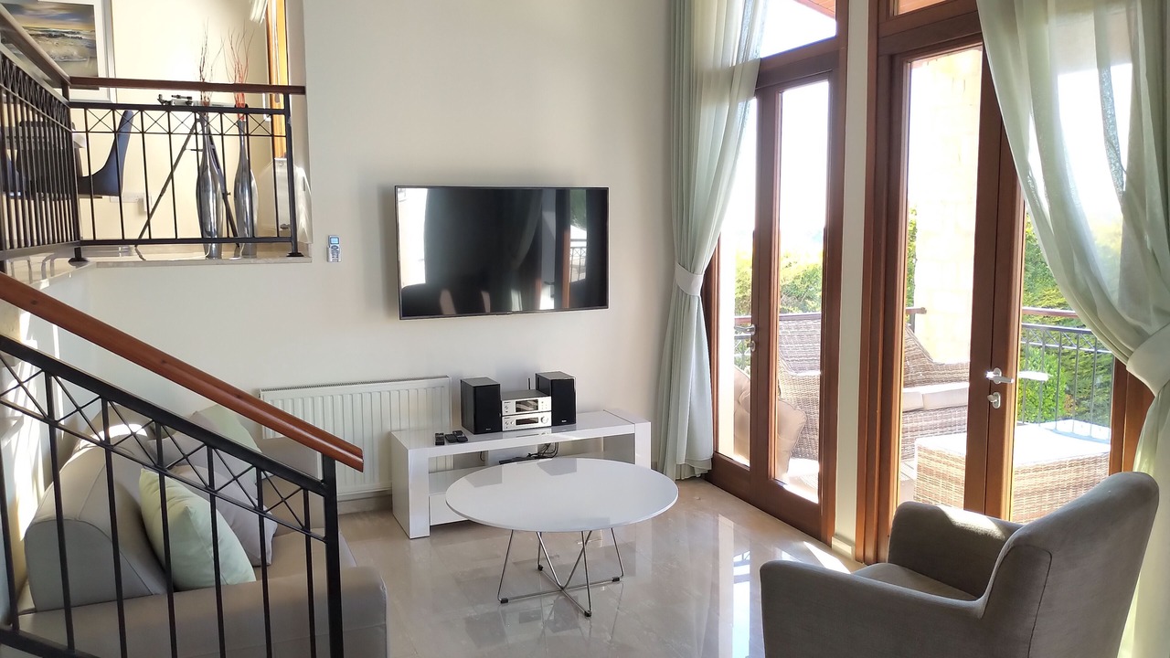 Photo of Livingroom in Aphrodite Hills