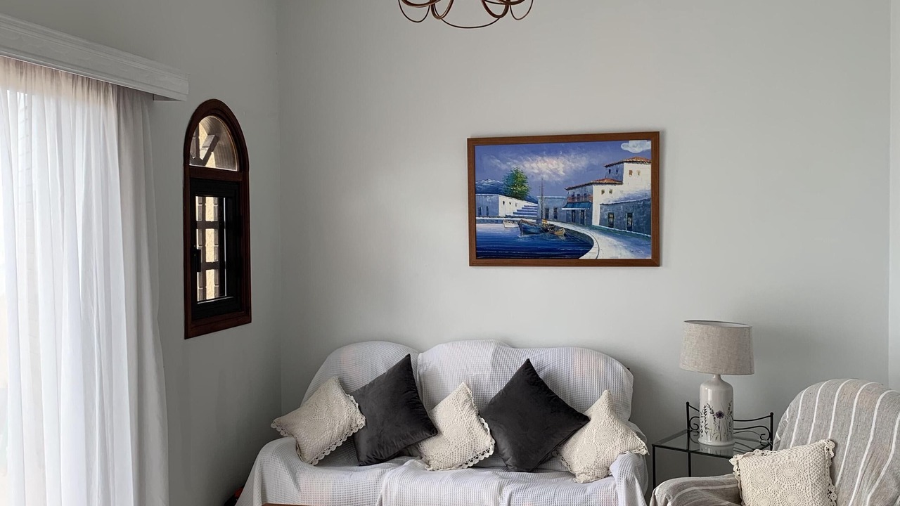 Photo of Livingroom in Tala