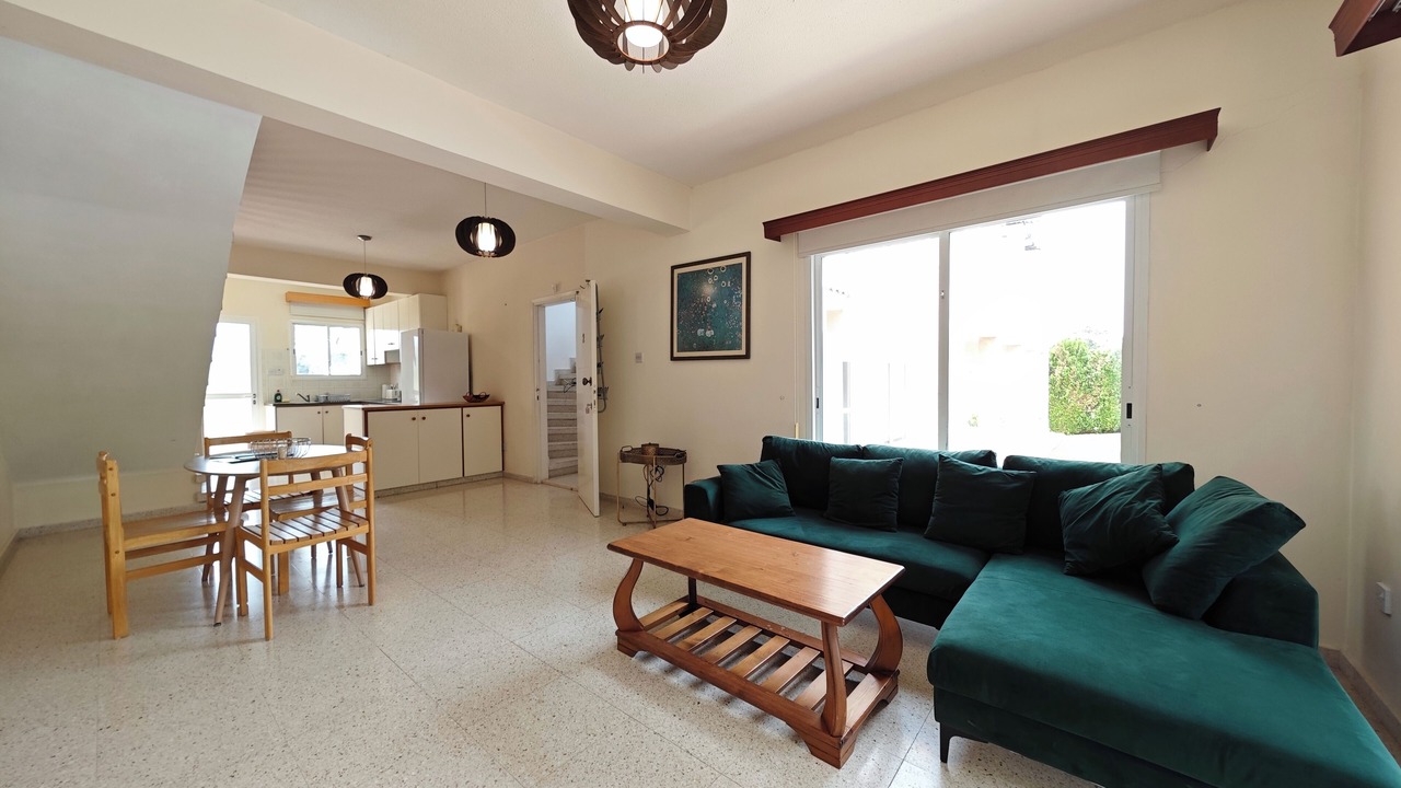 Photo of Livingroom in Pegeia