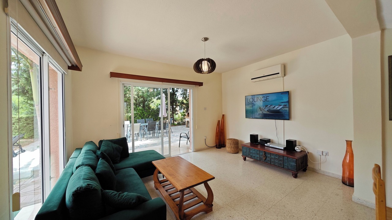 Photo of Livingroom in Pegeia