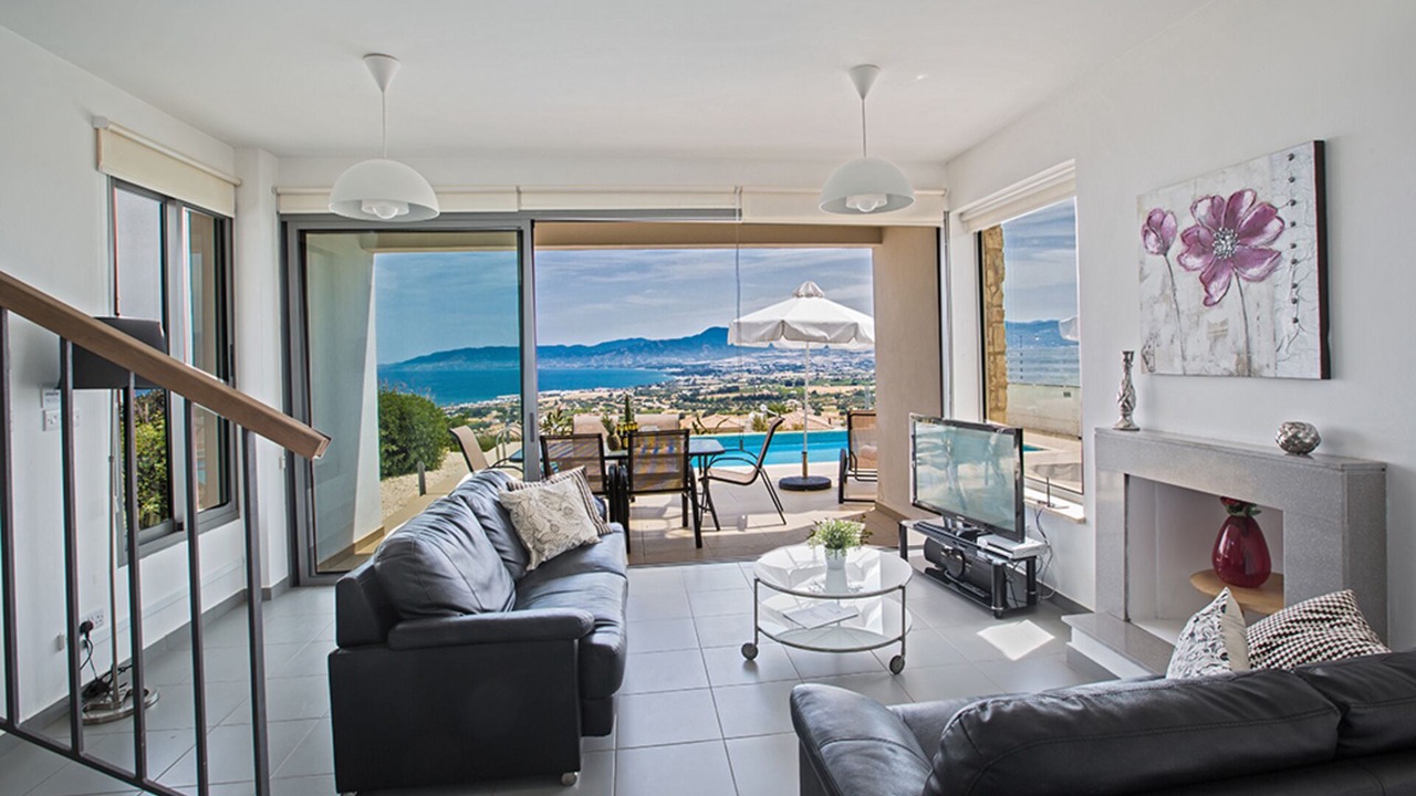 Photo of Livingroom in Latchi