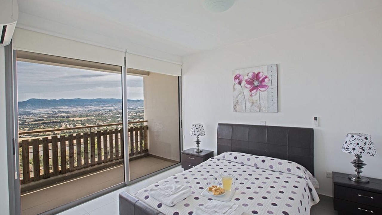 Photo of Bedroom in Latchi