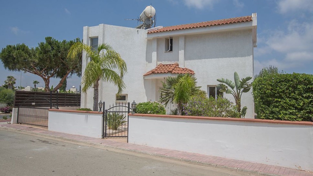 Photo of Outdoor in Pernera