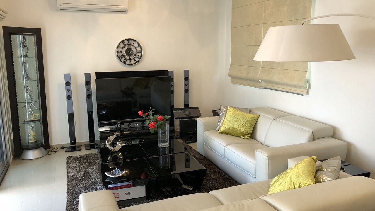 Photo of Livingroom in Pegeia