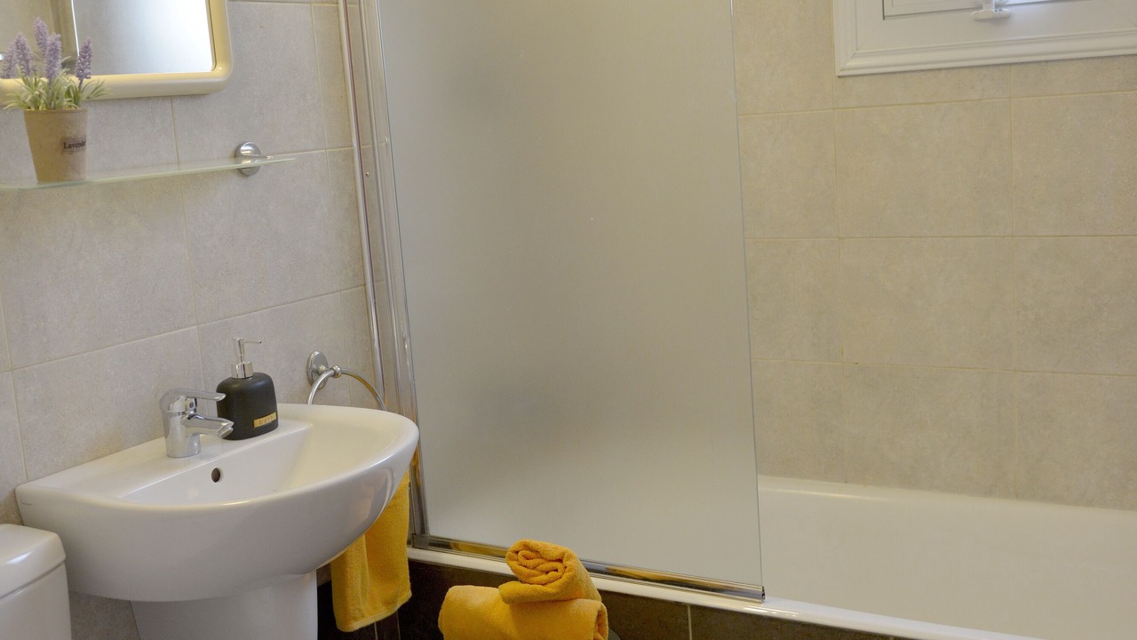 Photo of Bathroom in Pernera