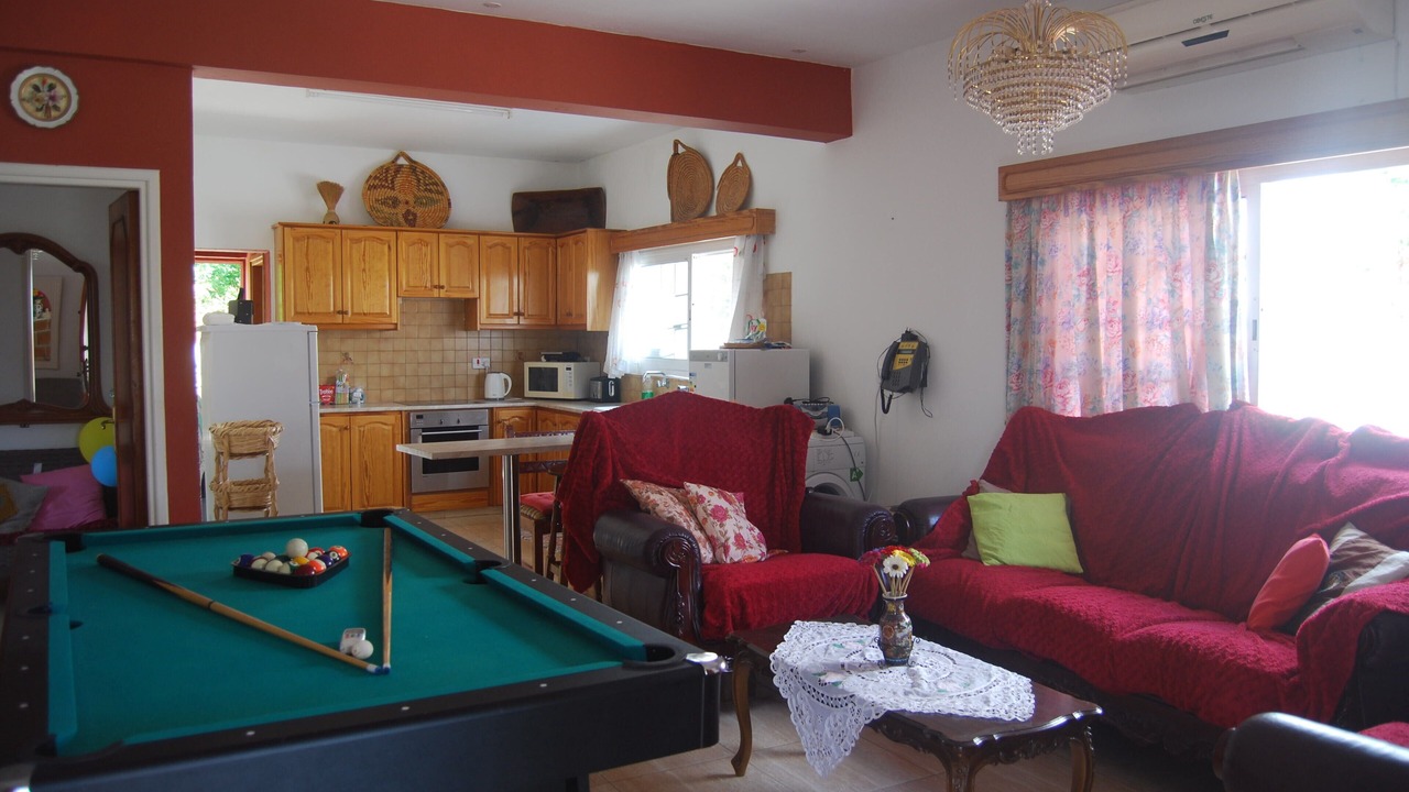 Photo of Livingroom in Pegeia