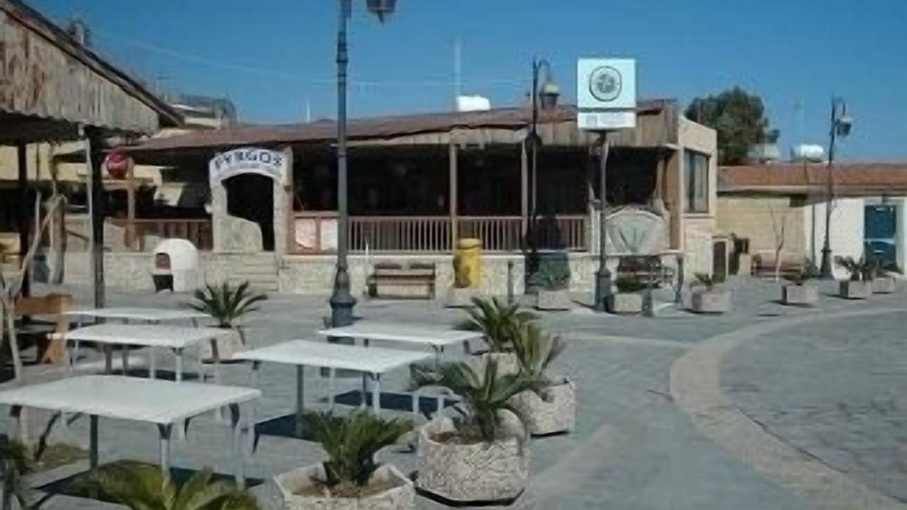 Photo of Outdoor in Pervolia
