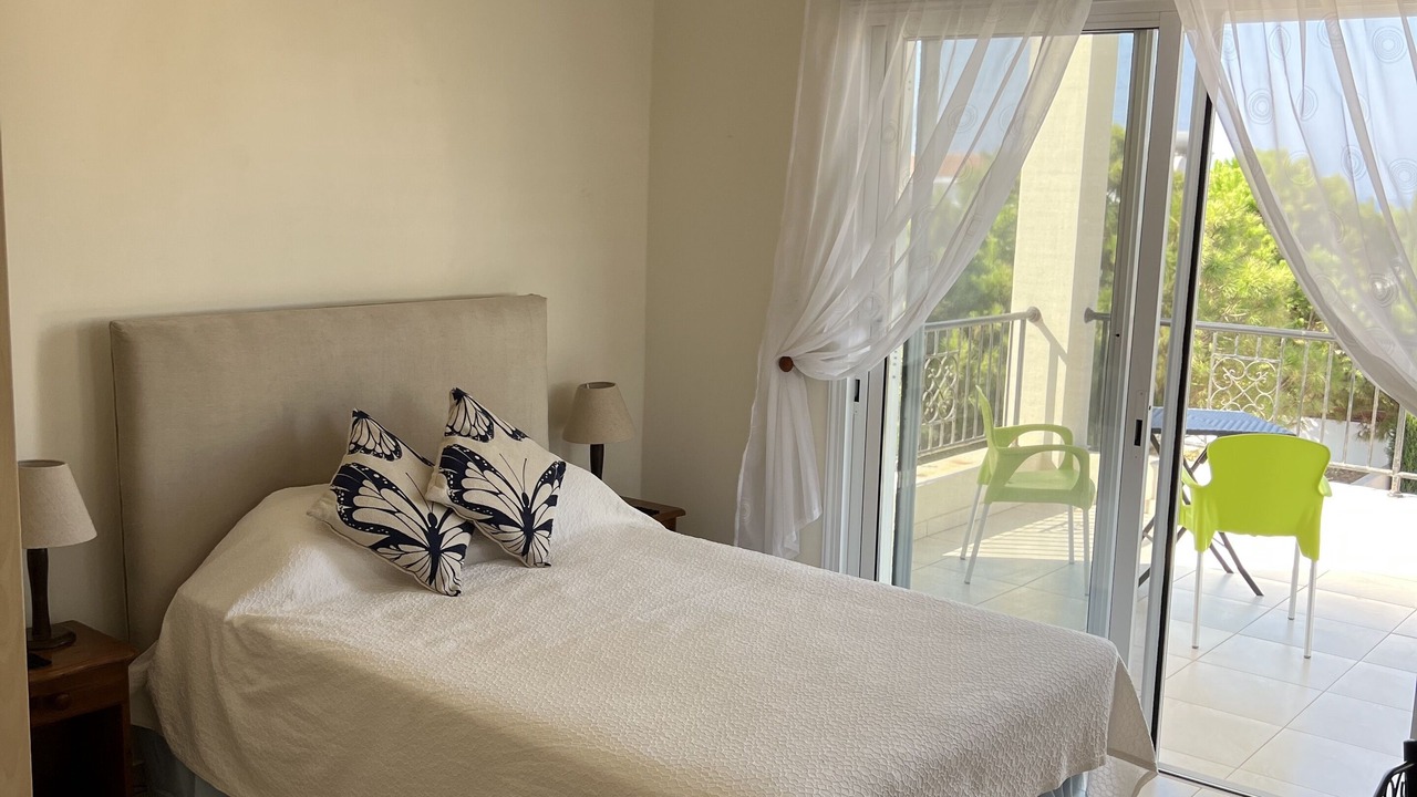Photo of Bedroom in Sea Caves