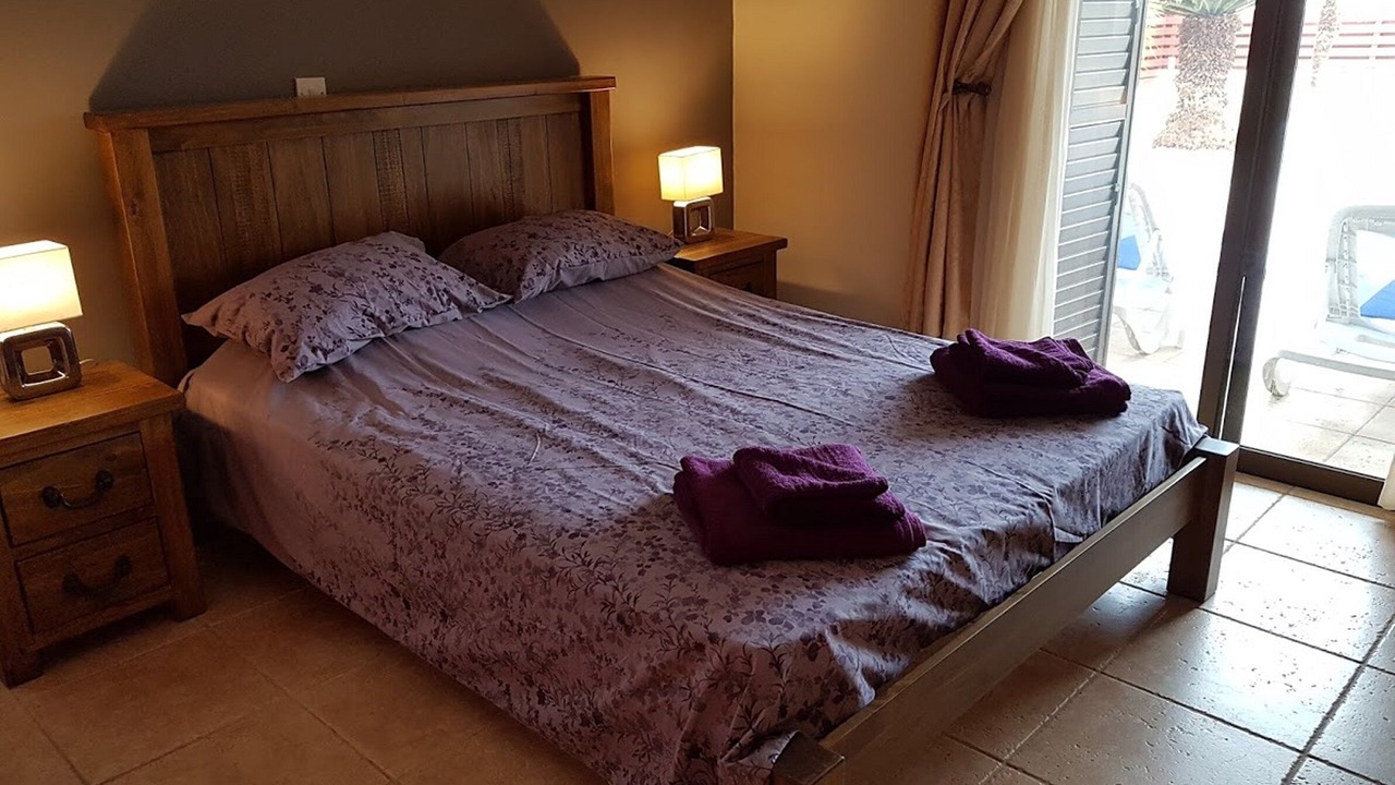 Photo of Bedroom in Emba