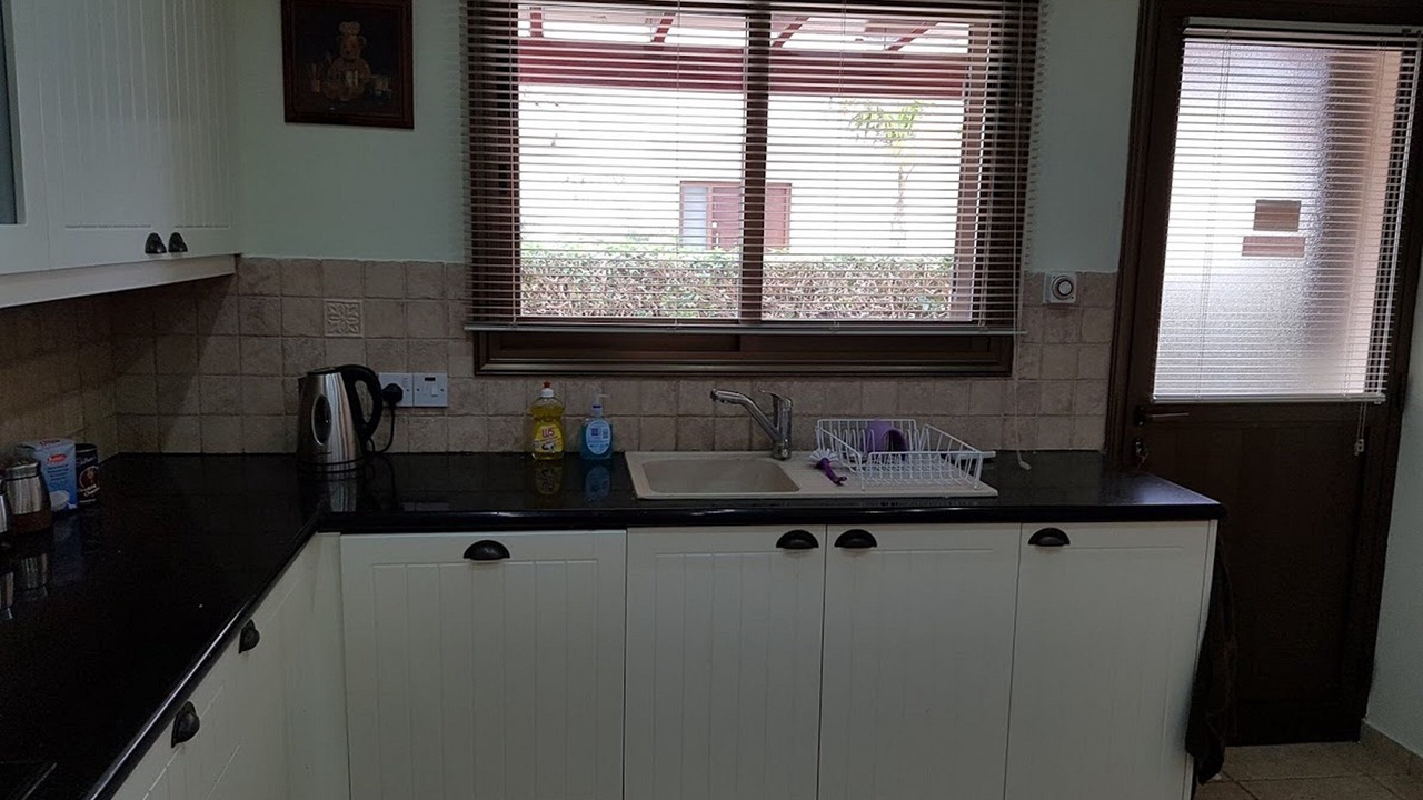 Photo of Kitchen in Emba