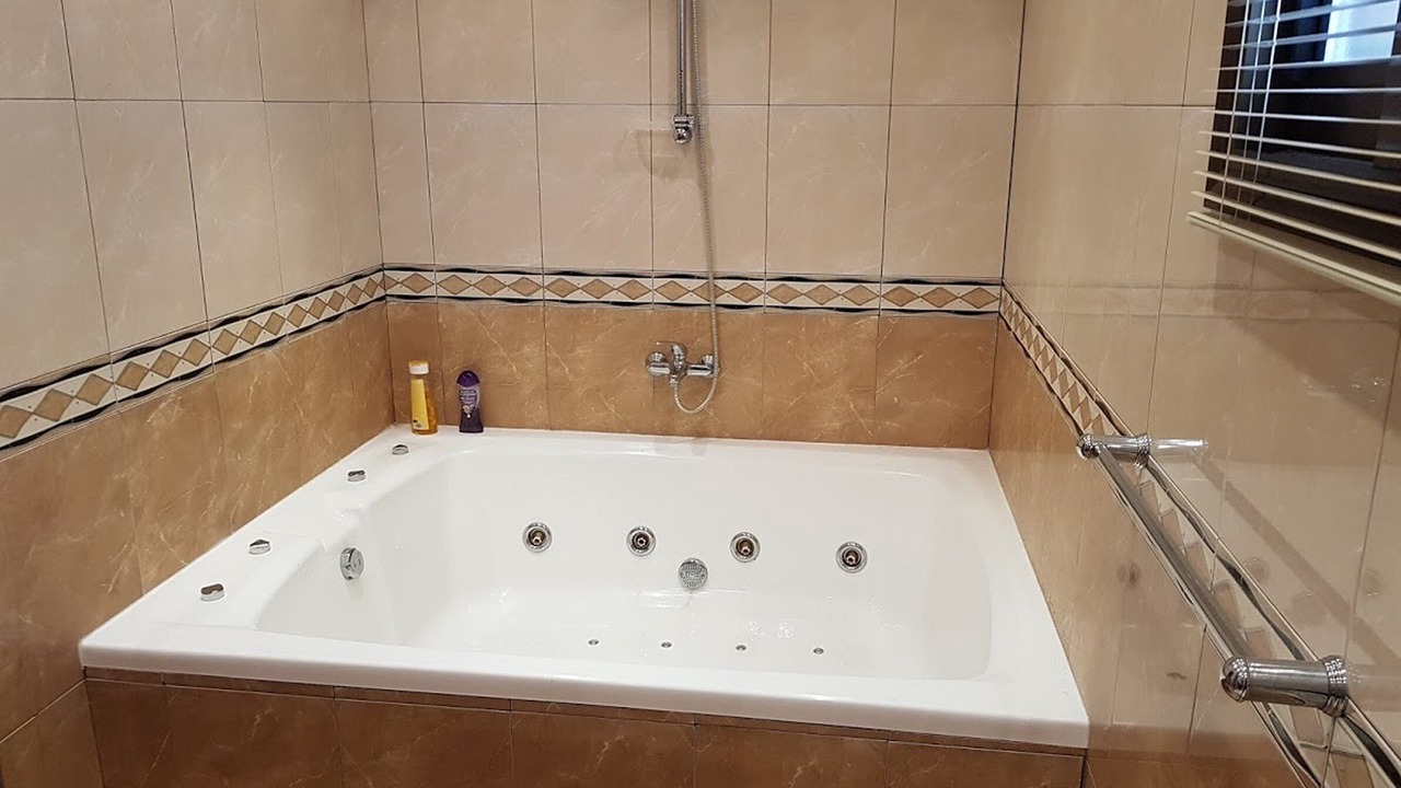 Photo of Bathroom in Emba