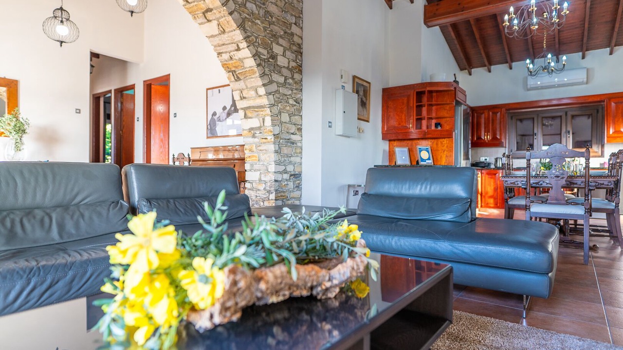 Photo of Livingroom in Kato Lefkara