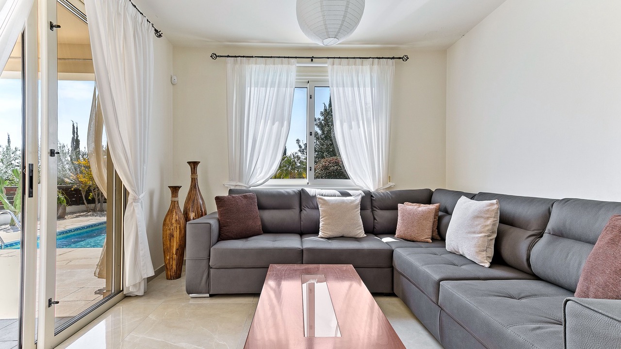 Photo of Livingroom in Pegeia
